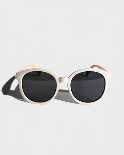 Realism Marilyn Sunglasses White Beige